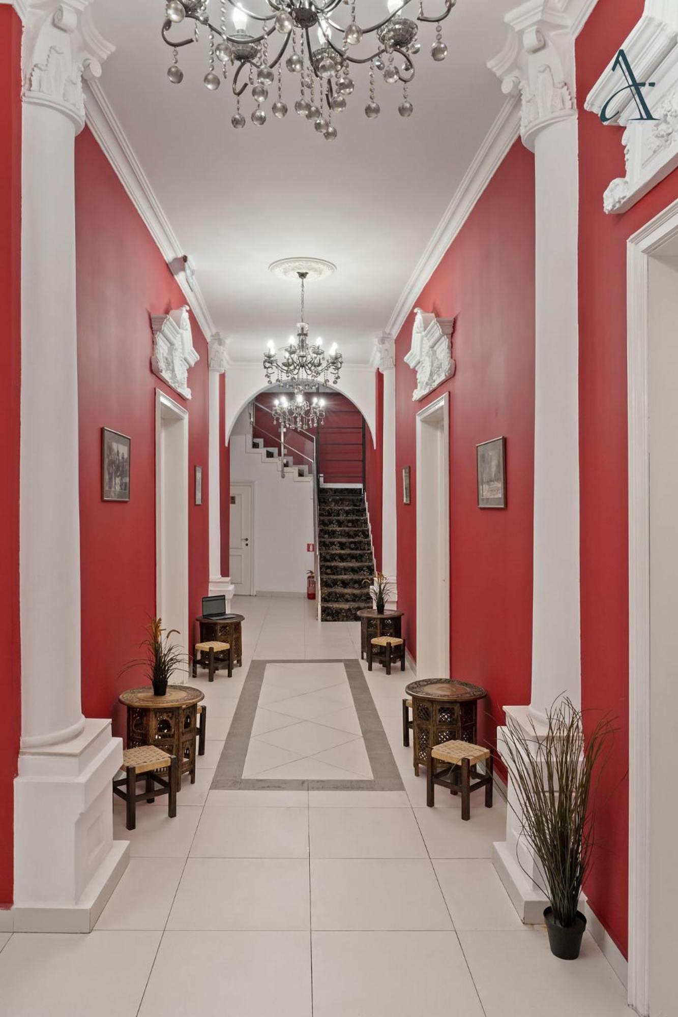 Ramana Garden Hostel - Self-Service Accommodation Bucureşti Eksteriør bilde